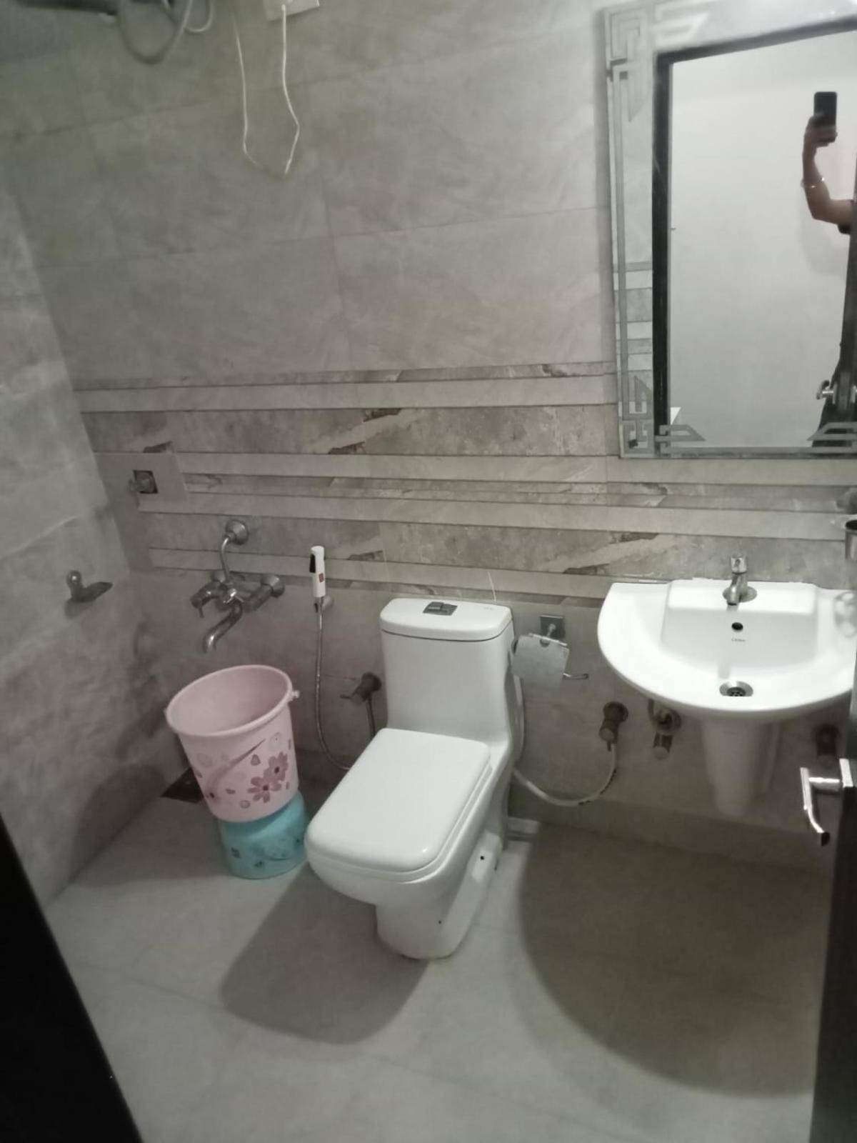 Hotel Best Velly Gandhinagar Kültér fotó