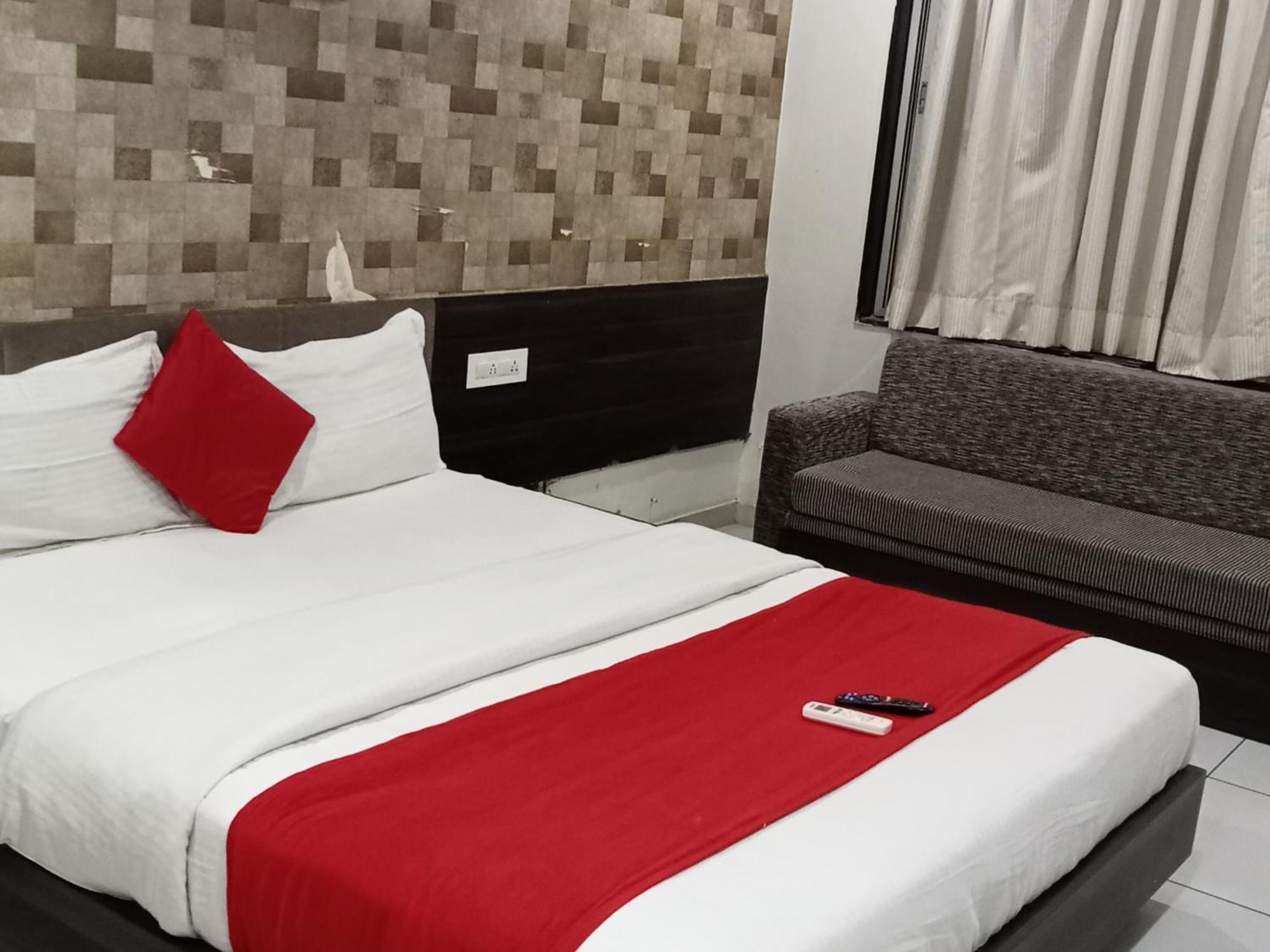 Hotel Best Velly Gandhinagar Kültér fotó